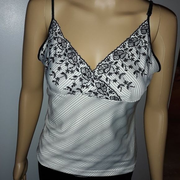 Express Camisole Shirt Womens Black white Stripes Floral Size Medium - Picture 2 of 9